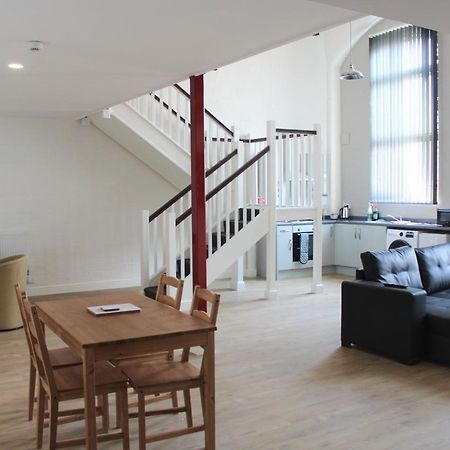Park Apartments Кингстън ъпон Хъл Екстериор снимка