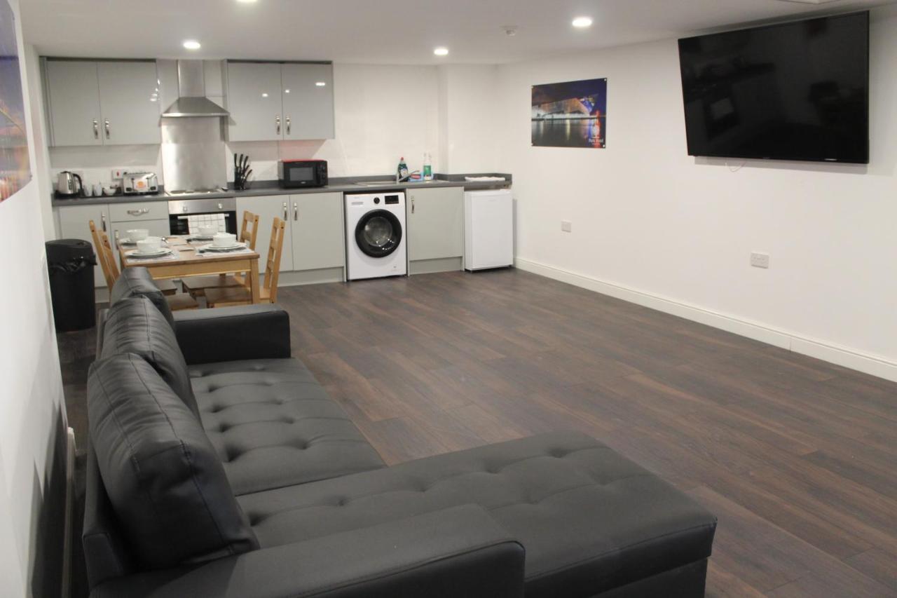 Park Apartments Кингстън ъпон Хъл Екстериор снимка
