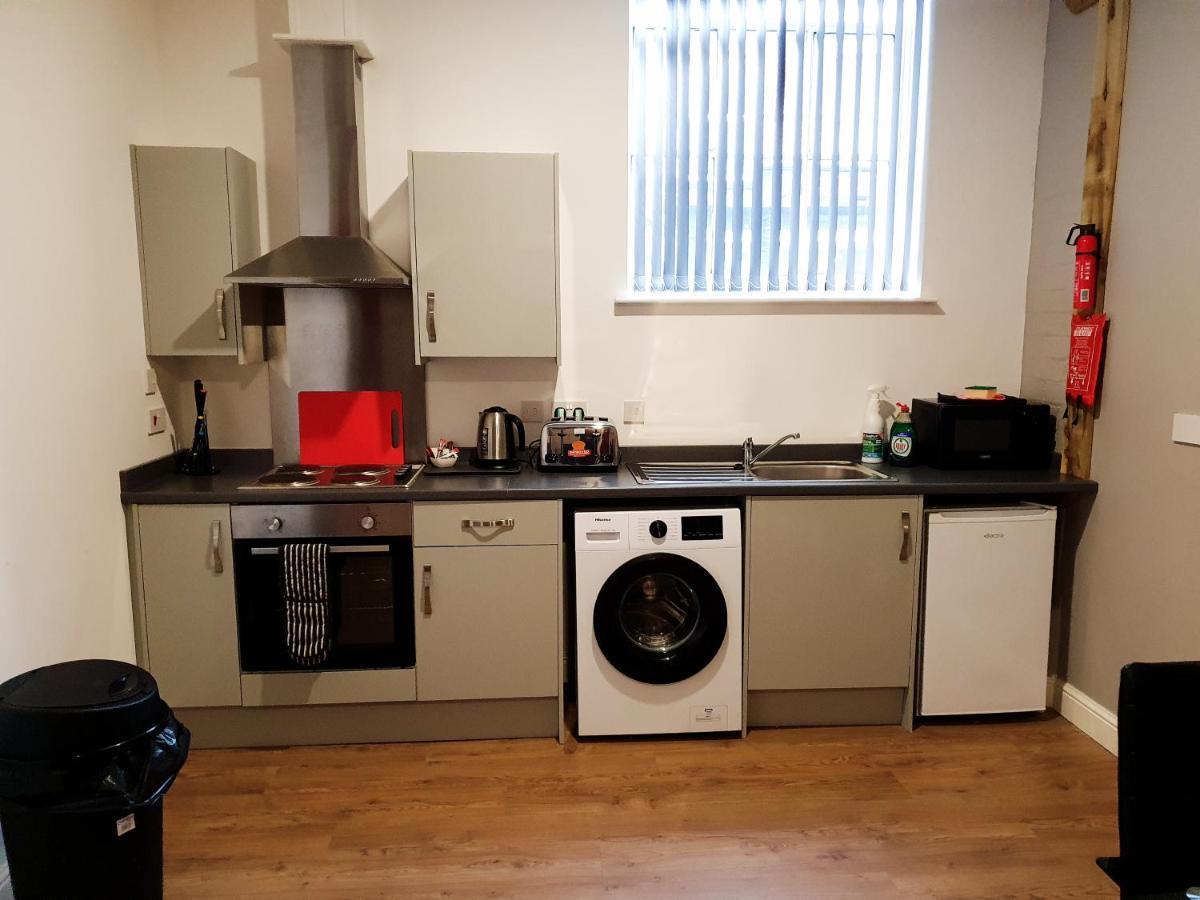 Park Apartments Кингстън ъпон Хъл Екстериор снимка