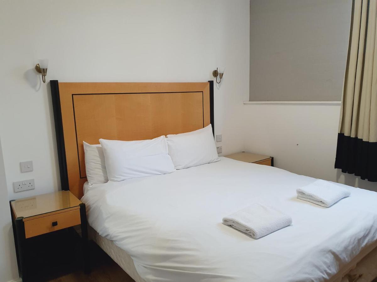 Park Apartments Кингстън ъпон Хъл Екстериор снимка